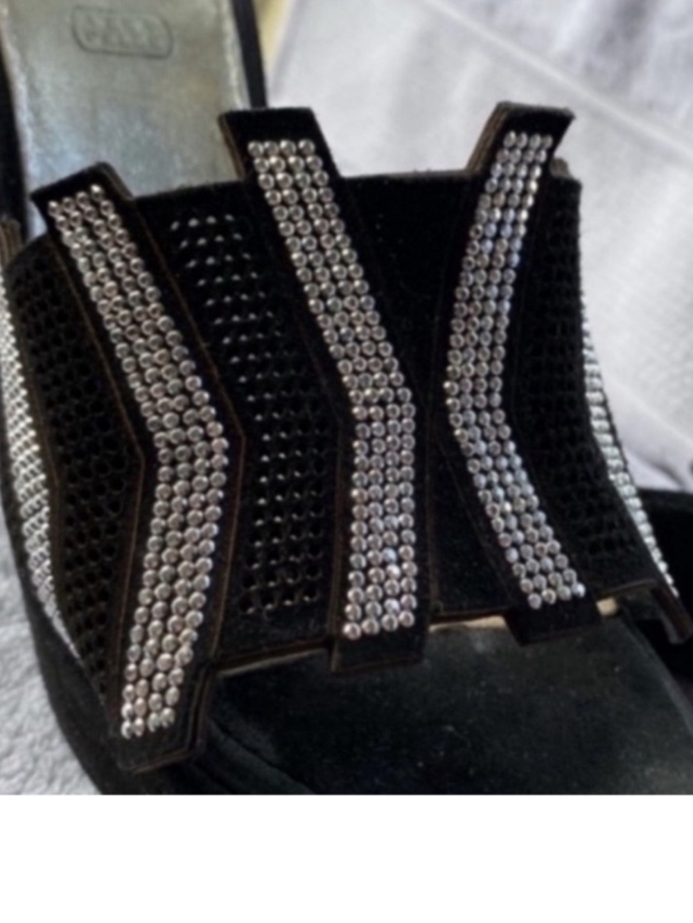 💕Host Pick💕 Black luxury suede and leather platform sandals made in Italy 🇮🇹 - Picture 5 of 17